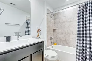 29918 Gallatin River Ln, Fulshear, TX 77494 - Photo 19