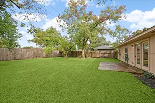 2723 N Brompton Dr, Pearland, TX 77584 - Photo 21