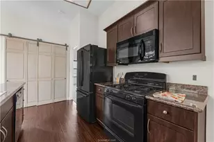 2031 Positano Loop, Bryan, TX 77808 - Photo 11