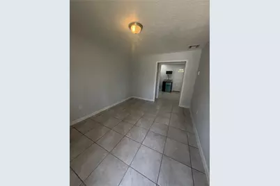 5047 Nassau Road #B, Houston, TX 77021 - Photo 5