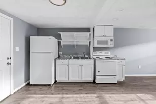 4126 Paladino St, Bacliff, TX 77518 - Photo 17