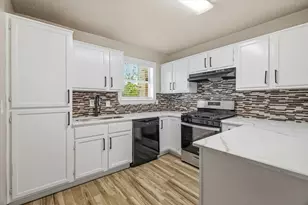 5418 Pershing St, Houston, TX 77033 - Photo 13