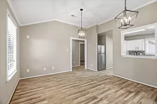 5418 Pershing St, Houston, TX 77033 - Photo 9