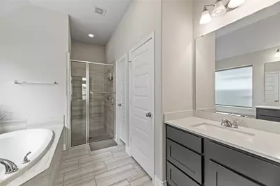 28714 Wildthorne Court, Katy, TX 77494 - Photo 19