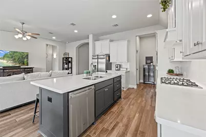 28714 Wildthorne Court, Katy, TX 77494 - Photo 7