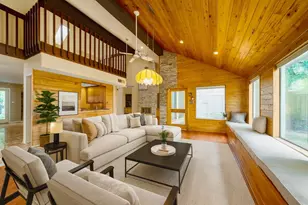 8018 Candle Ln, Houston, TX 77071 - Photo 11