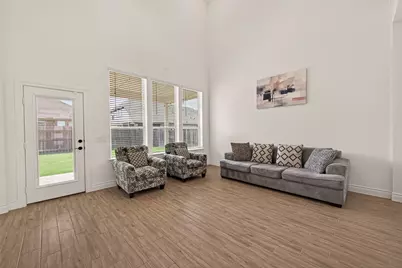 7319 Woodlark Ridge Drive, Katy, TX 77493 - Photo 9