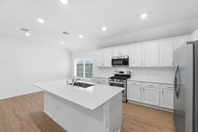 14242 Walworth Creek Court, Fresno, TX 77583 - Photo 3