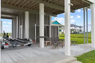1205 Lagoon Dr, Crystal Beach, TX 77650 - Photo 43