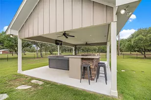 1572 Co Rd 134, Hallettsville, TX 77964 - Photo 37