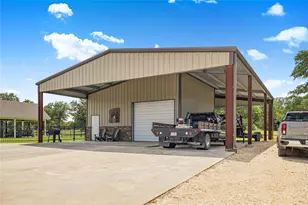 1572 Co Rd 134, Hallettsville, TX 77964 - Photo 29