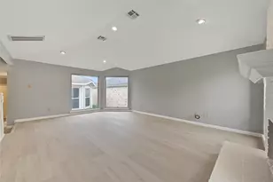 9606 Sandstone St, Houston, TX 77036 - Photo 7