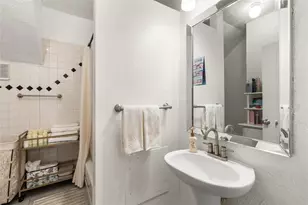 2510 Whitney St, Houston, TX 77006 - Photo 19