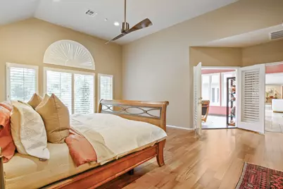 12521 Broken Bough Drive, Houston, TX 77024 - Photo 19