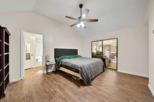 15319 Rio Plaza Dr, Houston, TX 77083 - Photo 19