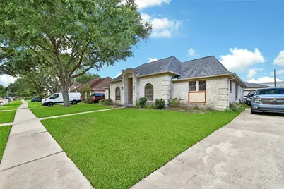 15319 Rio Plaza Drive, Houston, TX 77083 - Photo 3