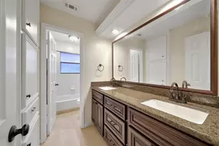15319 Rio Plaza Dr, Houston, TX 77083 - Photo 19