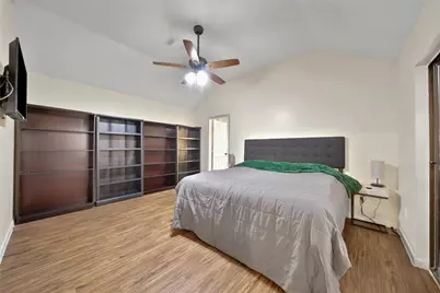 15319 Rio Plaza Drive, Houston, TX 77083 - Photo 17