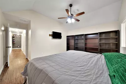 15319 Rio Plaza Drive, Houston, TX 77083 - Photo 15