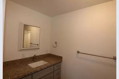 705 Moreland Street, Vidor, TX 77662 - Photo 9