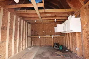 705 Moreland St, Vidor, TX 77662 - Photo 13