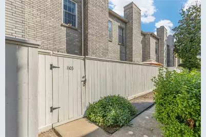 4001 Tanglewilde Street #1103, Houston, TX 77063 - Photo 13