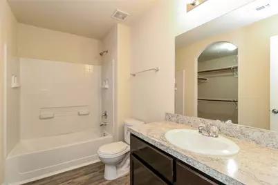 2418 Connors Path Court, Houston, TX 77073 - Photo 9