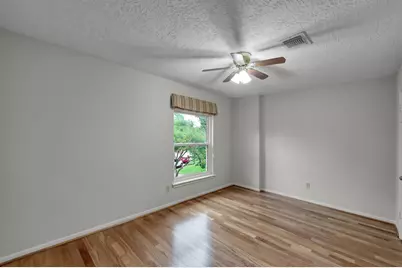 92 S Bonneymead Circle, The Woodlands, TX 77381 - Photo 29