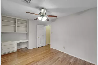 92 S Bonneymead Circle, The Woodlands, TX 77381 - Photo 27