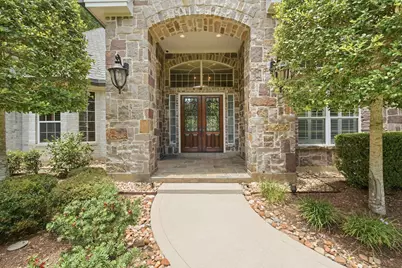 9915 Crestwater Circle, Magnolia, TX 77354 - Photo 5