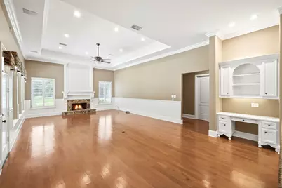 9915 Crestwater Circle, Magnolia, TX 77354 - Photo 9