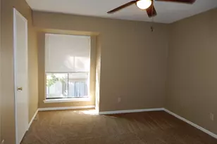 17401 Red Oak Dr, Houston, TX 77090 - Photo 13