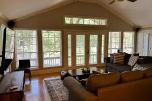 38 Martha Ln, Huntsville, TX 77320 - Photo 5