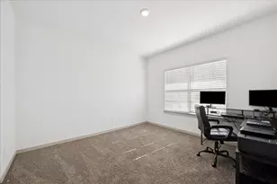 727 Kingwood Dr, League City, TX 77573 - Photo 23