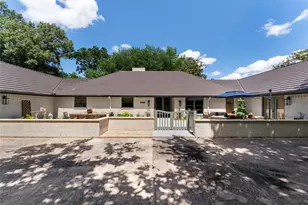 15585 Bedford Ln, Conroe, TX 77384 - Photo 47