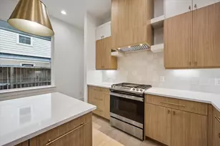 5339 A Larkin St, Houston, TX 77007 - Photo 11