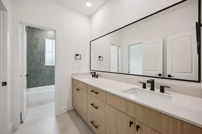 5339 A Larkin Street, Houston, TX 77007 - Photo 23