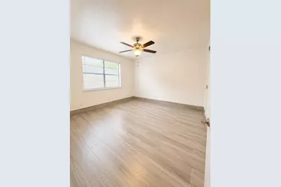 3 Kino Court, The Woodlands, TX 77380 - Photo 9