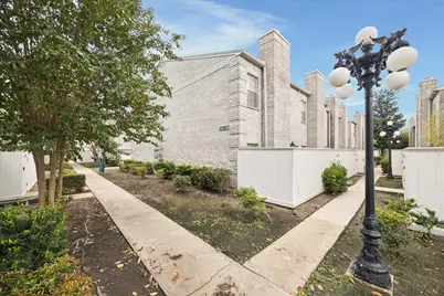 4001 Tanglewilde Street #1103, Houston, TX 77063 - Photo 1