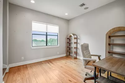 1310 W Dallas Street, Houston, TX 77019 - Photo 37