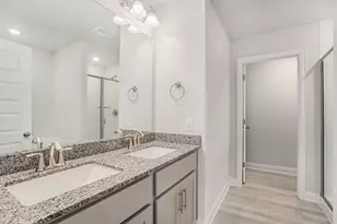 13704 Sorico Bay Dr, Texas City, TX 77568 - Photo 9