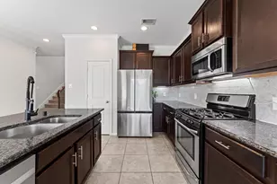 18753 Kelly Meadows Ln, New Caney, TX 77357 - Photo 13