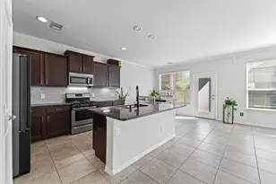 18753 Kelly Meadows Ln, New Caney, TX 77357 - Photo 11