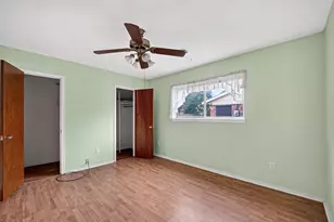 4701 Crepe Myrtle Ln, Pasadena, TX 77505 - Photo 13