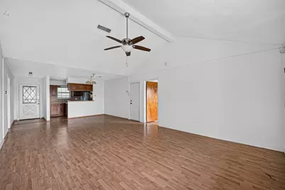 4701 Crepe Myrtle Lane, Pasadena, TX 77505 - Photo 5