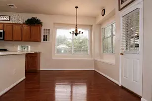12206 Gatemont Ct, Houston, TX 77066 - Photo 9