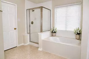 12206 Gatemont Ct, Houston, TX 77066 - Photo 15
