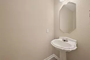 9214 Arrowhead Trace Ln, Houston, TX 77089 - Photo 13