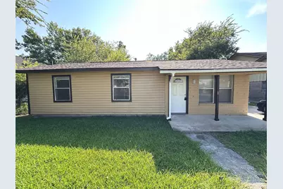 2514 Avenue B, Dickinson, TX 77539 - Photo 1