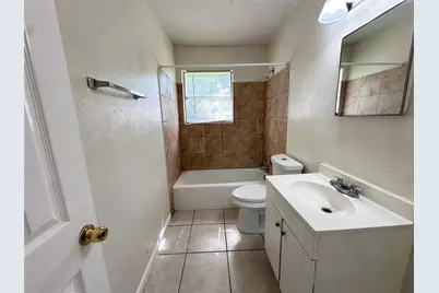 2514 Avenue B, Dickinson, TX 77539 - Photo 5